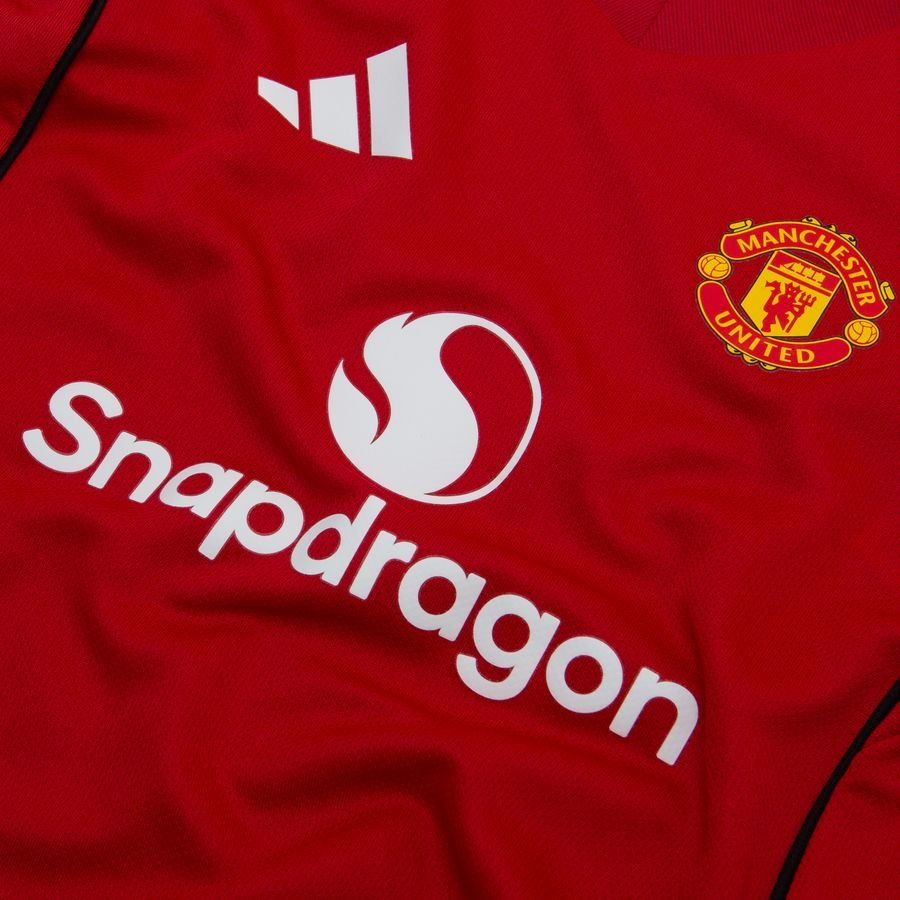 Manchester United Home Shirt 2025/26 Mini-Kit Kids-SoccerKits Hub | Buy Soccer Jerseys Online